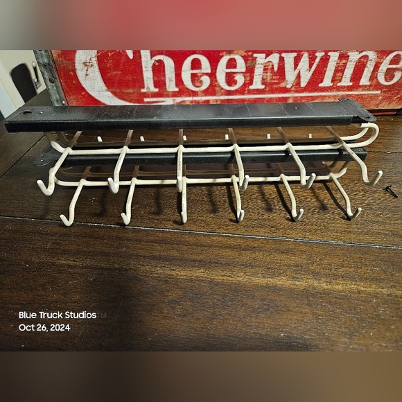 Vintage Hanging Coffee Cup Holders | Very MCM | - Picture 7 of 9